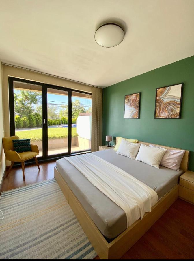 Lovely And Quiet Flat Wmn15 With Terrace/Pool 바르나 외부 사진